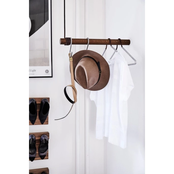 Lind DNA Wall Swing Oak Garderobe - Länge 50 Cm - Smoked/brown 2 Lind DNA Wall Swing Oak Garderobe - Länge 50 Cm - Smoked/brown – Bild 2