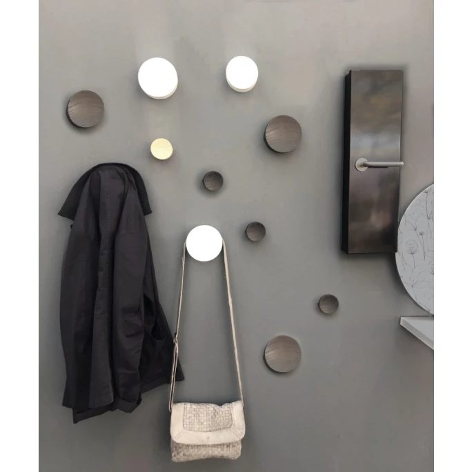 Born In Sweden Play Wandhaken 3er Set - Klein: Ø 6 Cm X 4 Cm, Mittel: Ø 9 Cm X 4 Cm, Groß: Ø 11 Cm X 4 Cm - Weiß 2 Born In Sweden Play Wandhaken 3er Set - Klein: Ø 6 Cm X 4 Cm, Mittel: Ø 9 Cm X 4 Cm, Groß: Ø 11 Cm X 4 Cm - Weiß – Bild 2