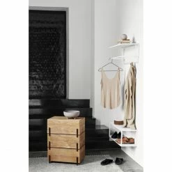 Kristina Dam Studio Grid Wandgarderobe - 75x28x28 Cm - White -qeeboo shop unnamed file 717