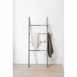 Umbra Hub Klamottenleiter - B 67 X T 4 X H 152 Cm - Grey -qeeboo shop unnamed file 859