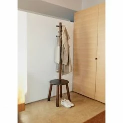 Umbra Pillar Garderobenständer Mit Hocker - ø 50 Cm - Höhe 165 Cm - Black/walnut -qeeboo shop unnamed file 882