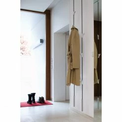 Depot 4 Design Wardrope Seil-Garderobe Mit Haken - Seillänge: 3 Meter - Rotes Seil - Weiße Haken -qeeboo shop unnamed file 981